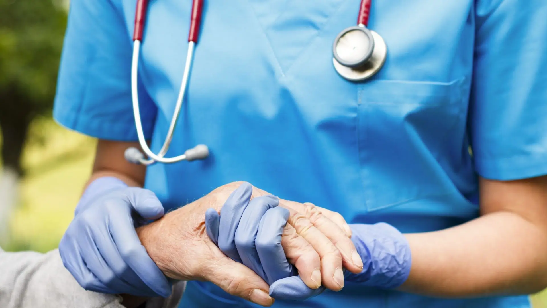 Urgent Care vs. Primary Care: Knowing Where to Go in Hawaii